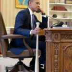 t1larg_obama_bat
