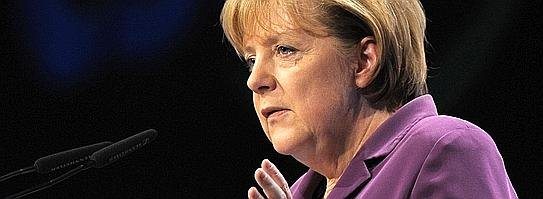 Merkel fordert mehr Migranten in Behörden