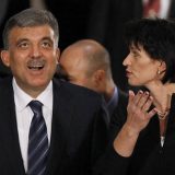 Gül will weiterhin Beziehungen zu Armenien normalisieren