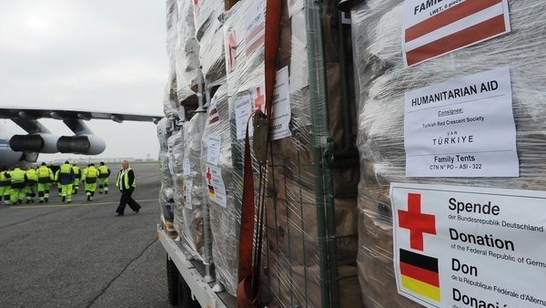Hilfsflug in das Erdbebengebiet in der Türkei gestartet