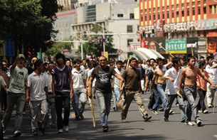 Armed Mobs Throng Urumqi