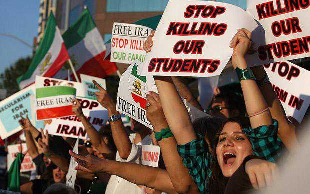 Iran executes 13 Sunni Muslim rebels