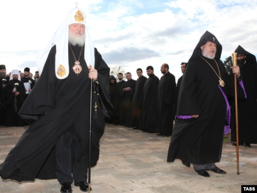 Russian Patriarch Honors Armenia ‘Genocide’ Victims