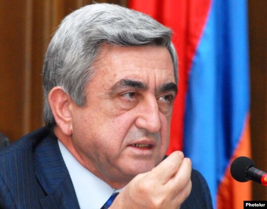 Sarkisian Avoids Scrapping Turkish-Armenian Deal