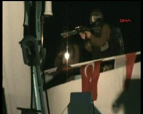Israeli commandos attack civilians on Turkish ship carrying humanitarian aid: 19 DEAD