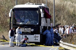 Military Bus Bombed In Istanbul, Killing 5