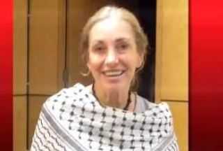 Israelis looting activist’s bank card