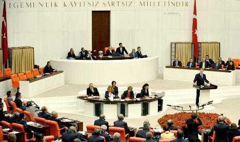 German president in Turkey calls for religious freedom