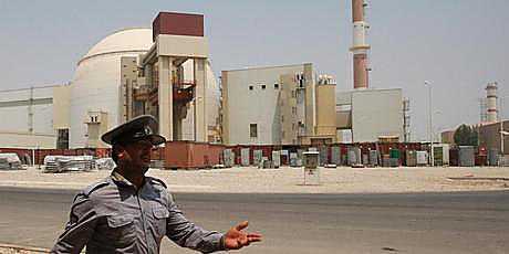 Anthony Doesburg: Stuxnet mystery Israel, bluff, or double bluff?