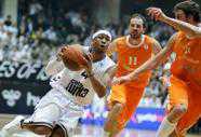 The Canadian Press: Ex-NBA star Allen Iverson debuts for Besiktas Cola Turka, scores 15 in loss
