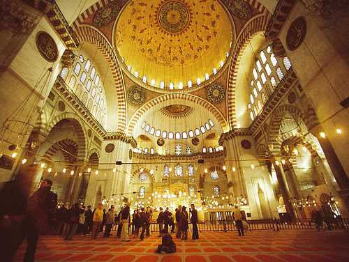Restoration on Istanbul’s famous mosque completed