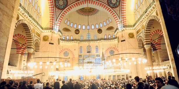 Süleymaniye Mosque reopened after completion of renovations