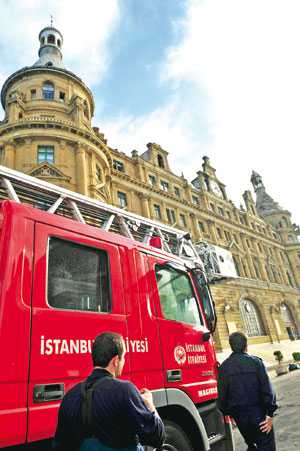 Istanbul’s woes under one burned roof