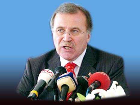Air strikes on Libya violate UN resolution: Turkish parliament speaker