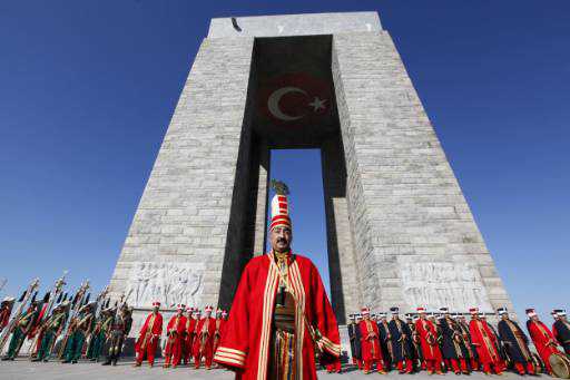 Turkey holds int’l ceremony for Canakkale Battles 96th anniversary