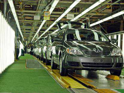 The Toyota factory in Sakarya, western Turkey, employs 2,600 workers. AA photo