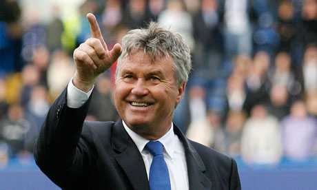 Guus Hiddink refuses to be drawn on links with Chelsea