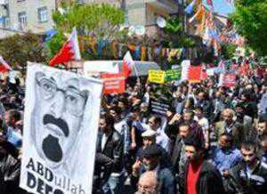 Hundreds of Protestors in Istanbul support Bahraini people