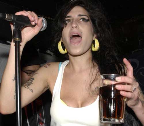 Amy Winehouse cancels rest of comeback tour