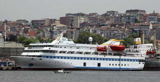 Turkish boat drops out of Gaza flotilla