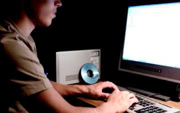 Turkey Arrests 32 Suspected Hackers After Protests Against Government Internet Filters
