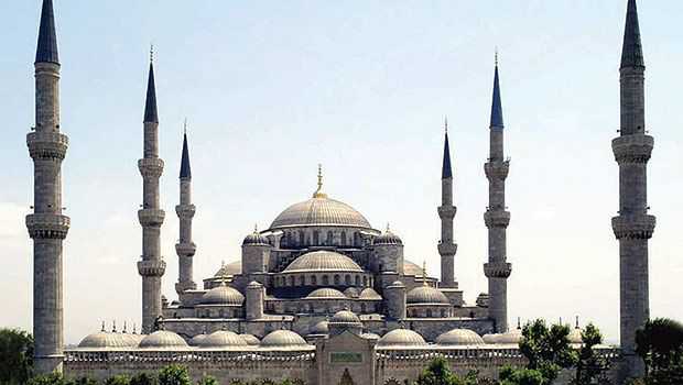 The city of minarets