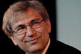Orhan Pamuk fined for “denigrating Turkishness”