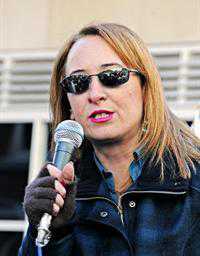 EDL Jewish division leader Roberta Moore quits
