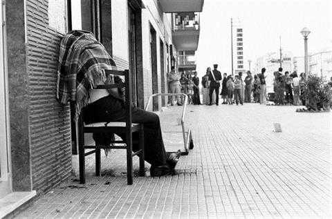 Shooting blanks in Istanbul
