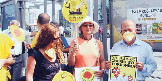 Taksim hosts ‘delightful’ anti-nuclear protest