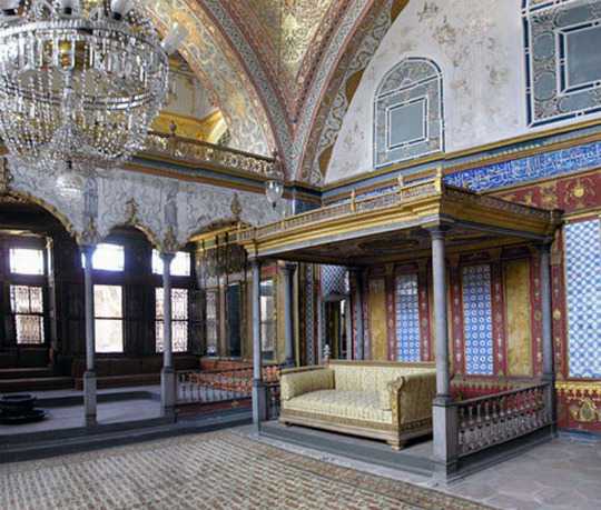 Topkapi’s Harem : Day Trips, Sightseeing, Suggested Itineraries | Istanbul Things to Do