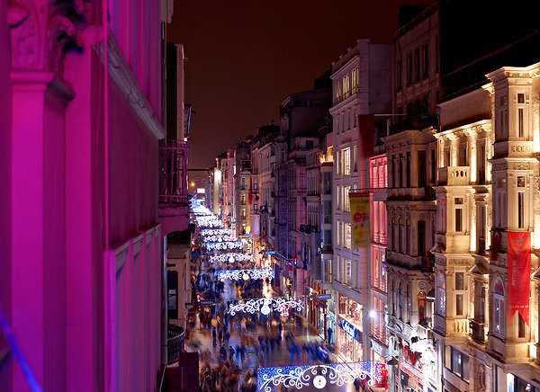 The Istanbul Art-Boom Bubble