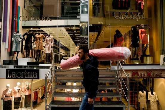 WO-AJ120_TURKIR_G_20120319183124