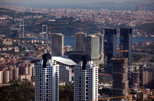 Turkey Upgraded to Level Below Investment Grade by Moody’s