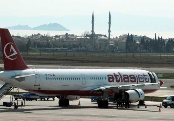 Turkish airline company starts TRNC-Lebanon flights
