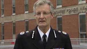 UK: South Yorkshire police chief faces MP quiz over sex cases