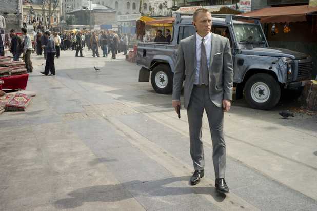‘Skyfall’ unveils new trailer set to Adele’s theme song – watch