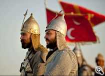 A soap opera or Turkey's true history? A TV series about the 16th century reign of Ottoman Sultan Suleiman the Magnificent has riled up the country's conservative politicians. (Still: Muhteşem Yüzyıl/The Magnificent Century) 