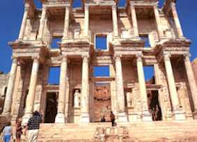 Turkey earns $160 mln from visits to historical objects