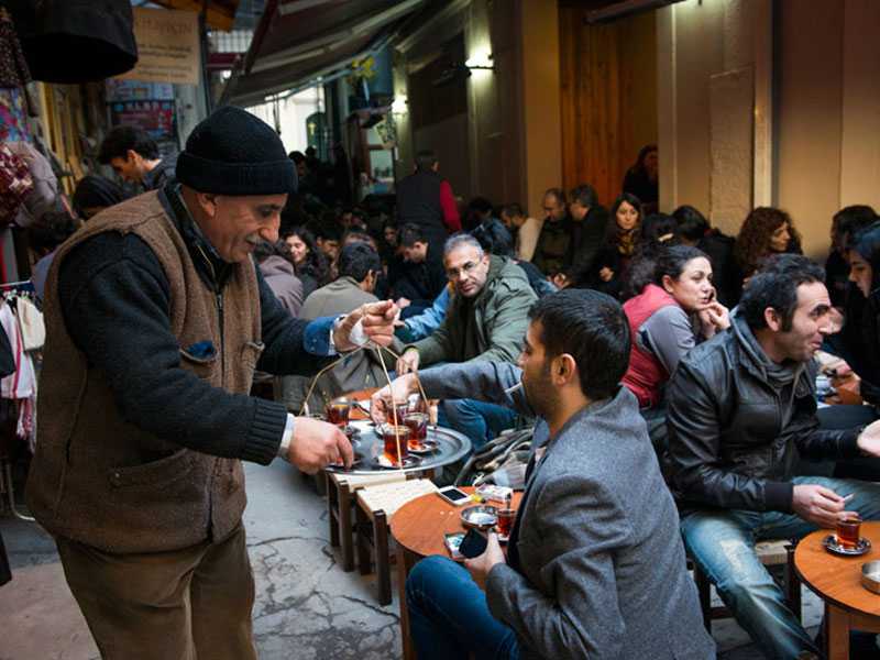Mustafa Amca’s Tea Garden, an Istanbul Institution