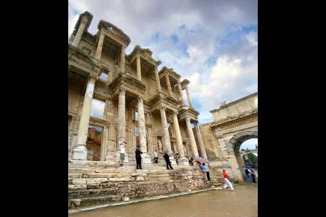 Cleopatra’s half-sister found in Turkey ruins