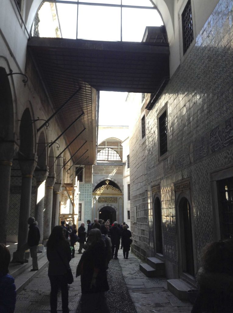 Traveling to Istanbul (II)–the Harem and other delights