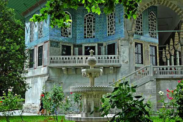 A Conservationist Effort at Topkapi Palace in Istanbul Brings Gardens Closer to their Ottoman Heritage