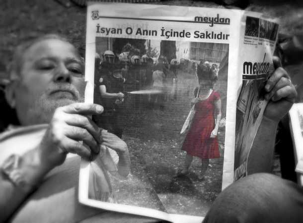 Istanbul’s ‘Woman In Red’ Breaks Her Silence – All News Is Global