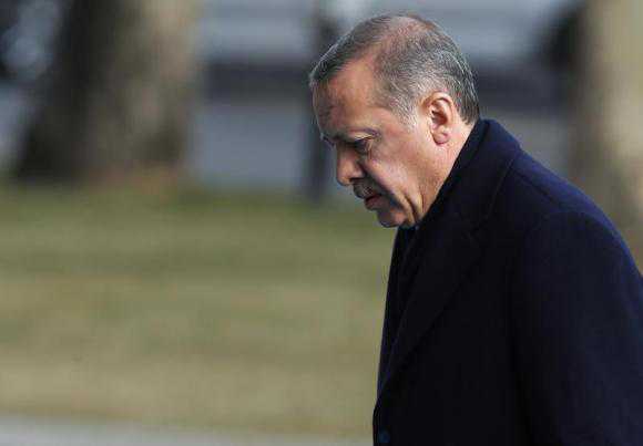 Turkish graft scandal deepens with more arrests, police dismissals