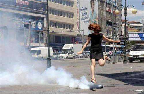 Turks bid farewell to the Internet in the face of brutal censorship/surveillance law