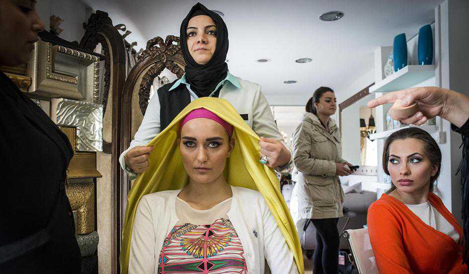 Photo Essay: Istanbul’s Islamic Fashion