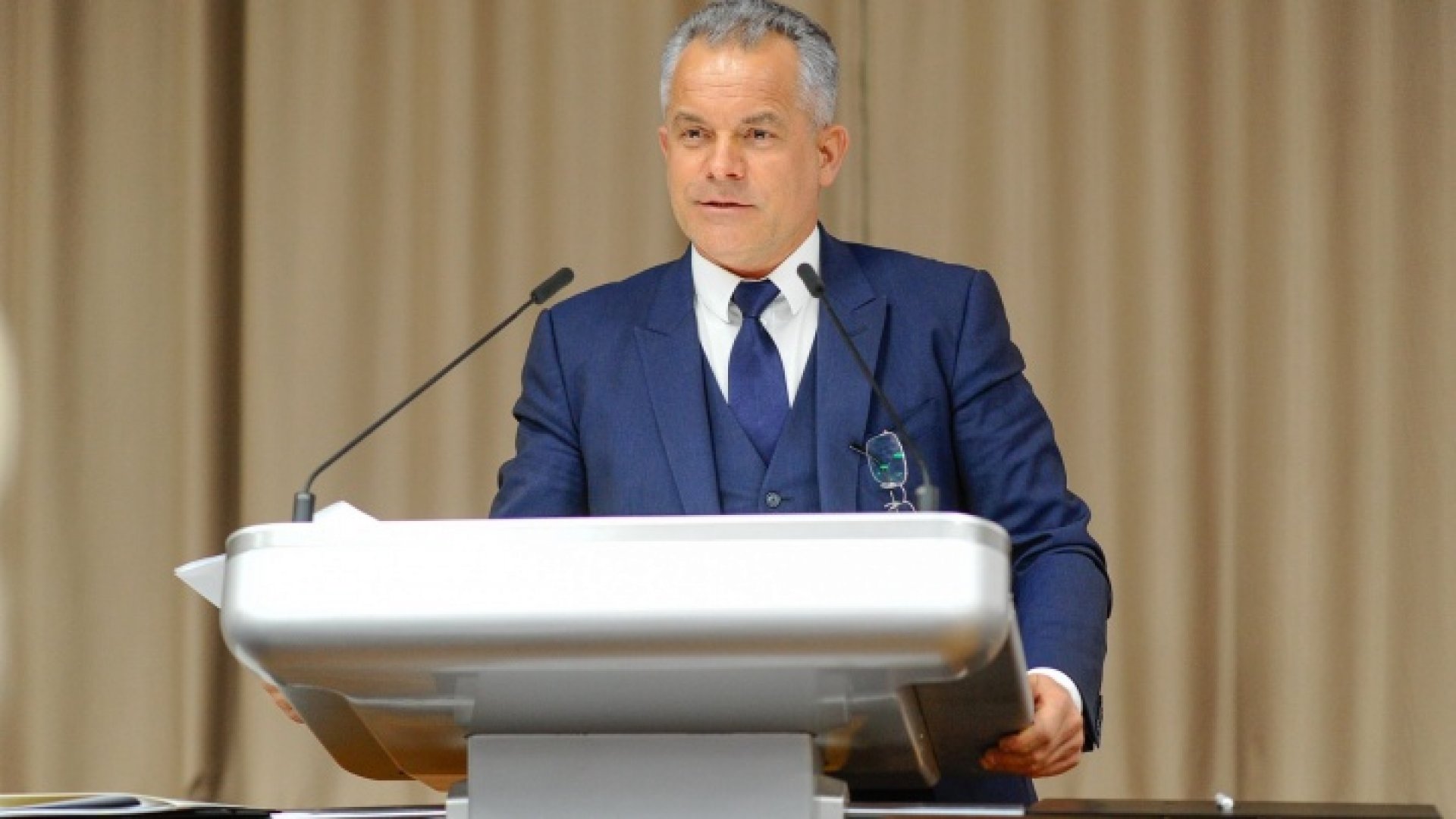 Neither Moscow way, nor the EU’s? how Moldova’s Vladimir Plahotniuc manipulates the public opinion