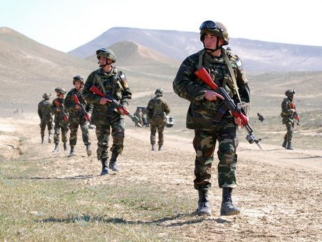 Международный опрос: 85% азербайджанцев готовы воевать за свою страну