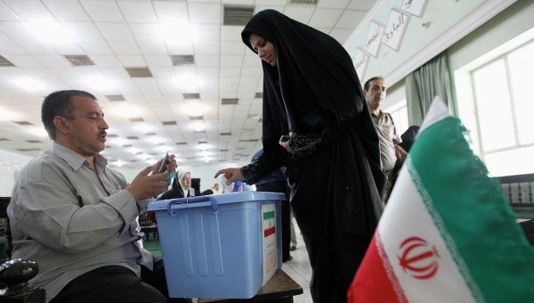 Иран колеблется между опросами
